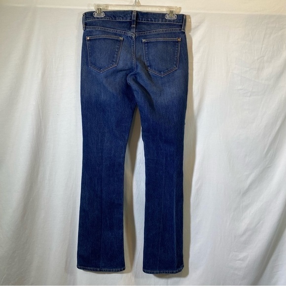 Women’s Old Navy The flirt jeans size 4 regular - Picture 2 of 5